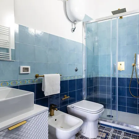 Domus Vittorio Apartment *