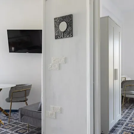 Apartment Domus Vittorio *